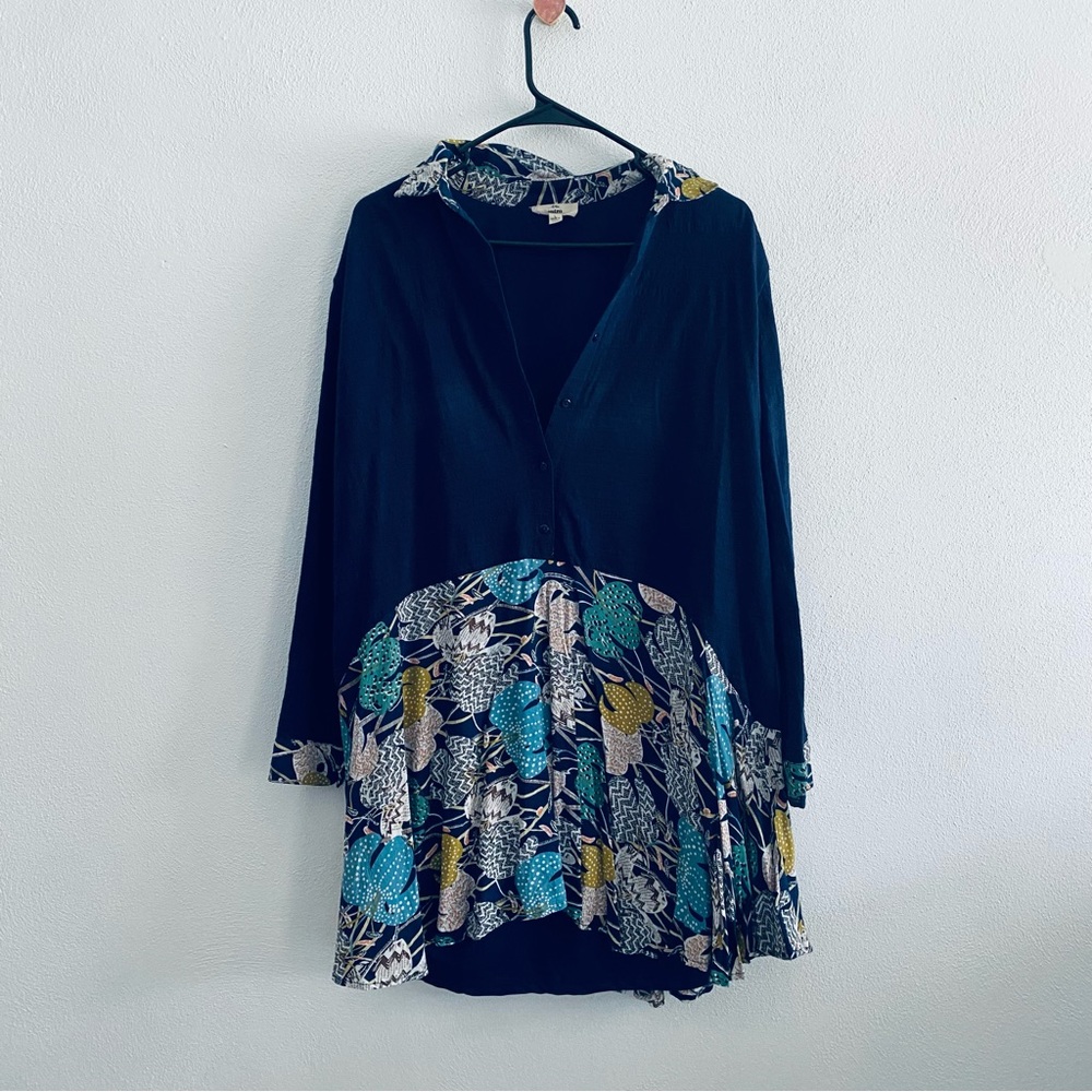 Entro blue printed button down blouse